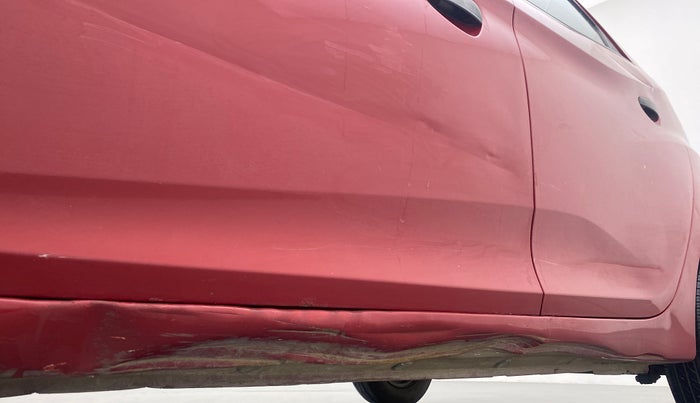 2016 Hyundai Eon ERA +, Petrol, Manual, 43,510 km, Left running board - Slight discoloration