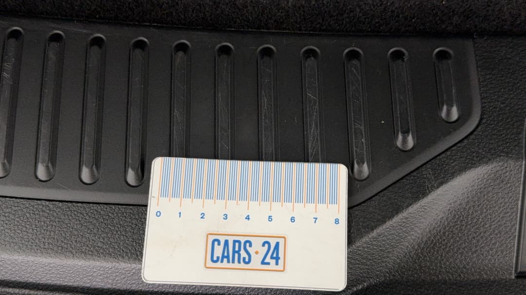 2021 Ford Everest Sport (4WD), Automatic, 83746 km, Boot Interior Scratch