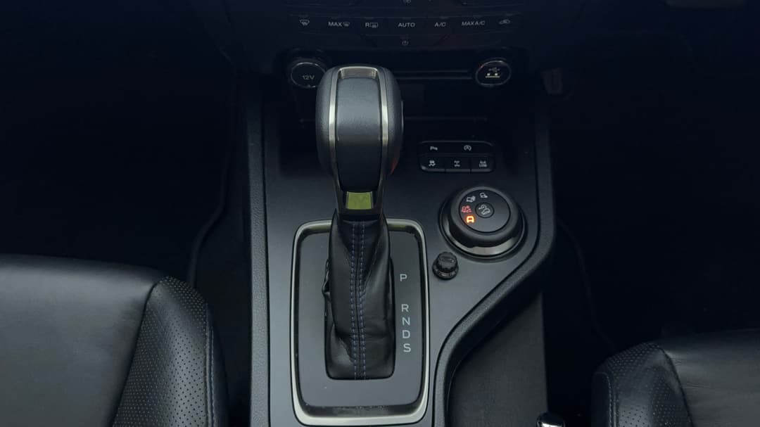 2021 Ford Everest Sport (4WD), Automatic, 83746 km, Gear Lever 