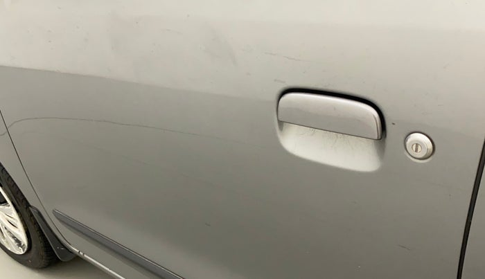 2015 Maruti Wagon R 1.0 VXI, Petrol, Manual, 31,108 km, Front passenger door - Minor scratches