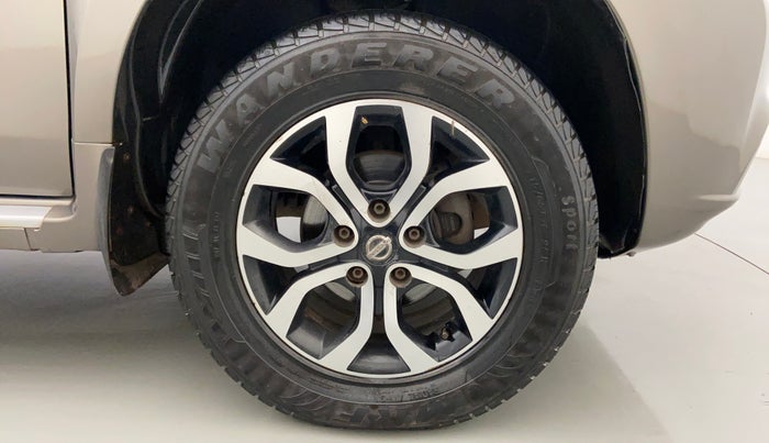 2013 Nissan Terrano XV D THP PREMIUM 110 PS, Diesel, Manual, 96,928 km, Right Front Wheel