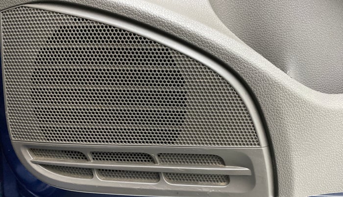 2013 Volkswagen Vento HIGHLINE PETROL AT, Petrol, Automatic, 84,986 km, Speaker