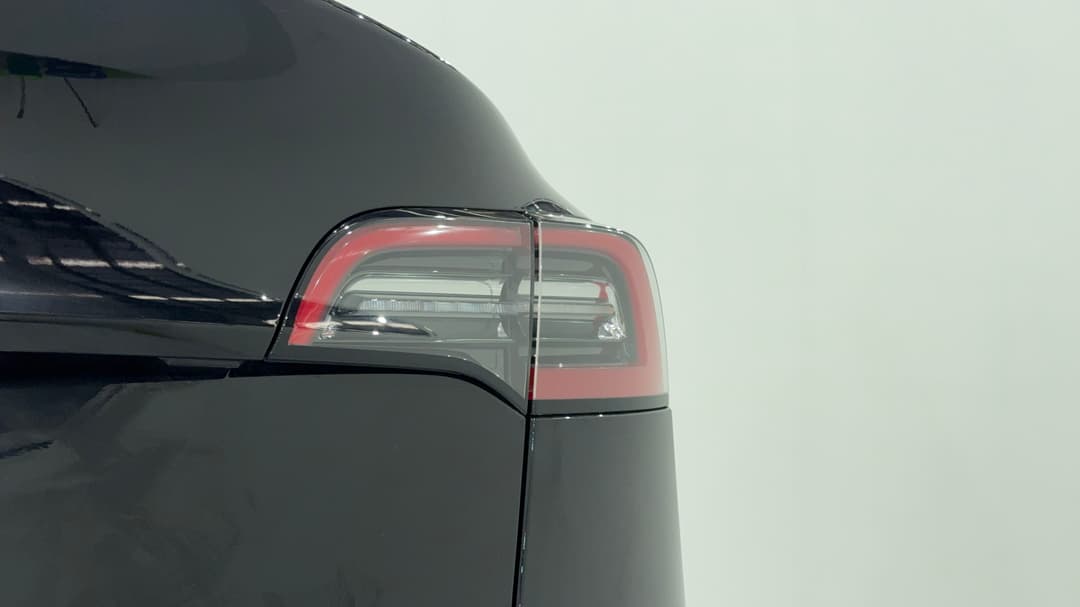 2023 Tesla Model Y Rear-wheel Drive, Automatic, 36322 km, Badge (Boot Right Side)