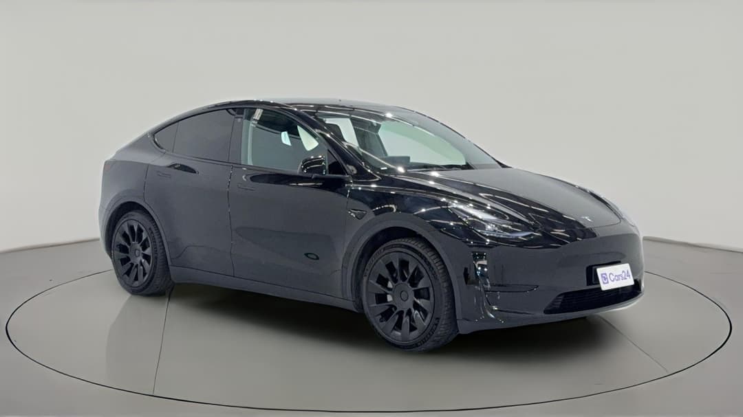 2023 Tesla Model Y Rear-wheel Drive, Automatic, 36322 km, Right Front Diagonal (45- Degree) View