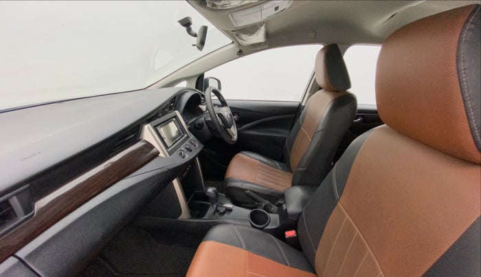 2018 Toyota Innova Crysta 2.8 GX AT 8 STR, Diesel, Automatic, 72,202 km, Right Side Front Door Cabin