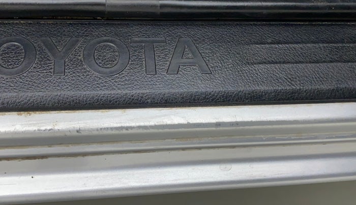 2018 Toyota Innova Crysta 2.8 GX AT 8 STR, Diesel, Automatic, 72,202 km, Right running board - Minor scratches