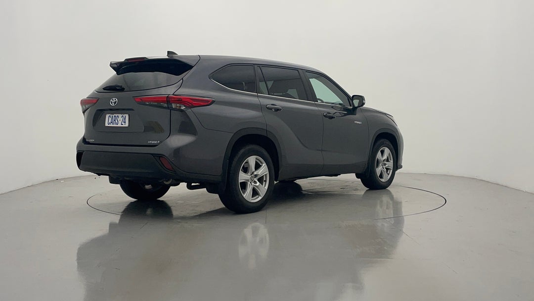 Right Back Diagonal (45- Degree) View