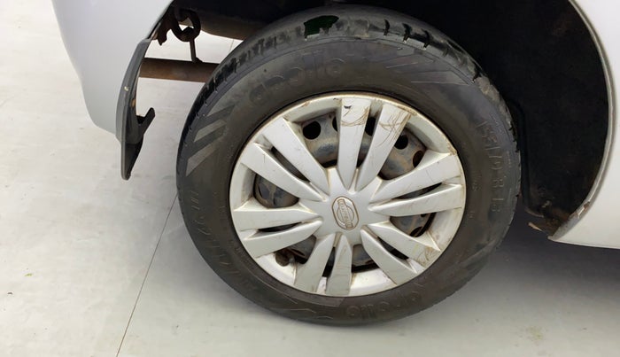 2016 Datsun Go T (O), Petrol, Manual, 70,543 km, Right Rear Wheel
