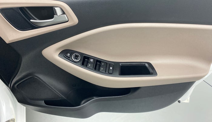 2019 Hyundai Elite i20 1.2 SPORTS PLUS VTVT CVT, Petrol, Automatic, 5,013 km, Driver Side Door Panels Control