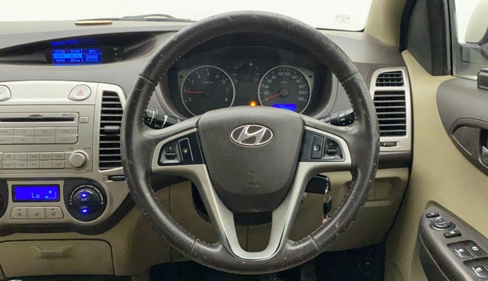 2011 Hyundai i20 SPORTZ (O) 1.2, Petrol, Manual, 32,464 km, Steering Wheel Close Up