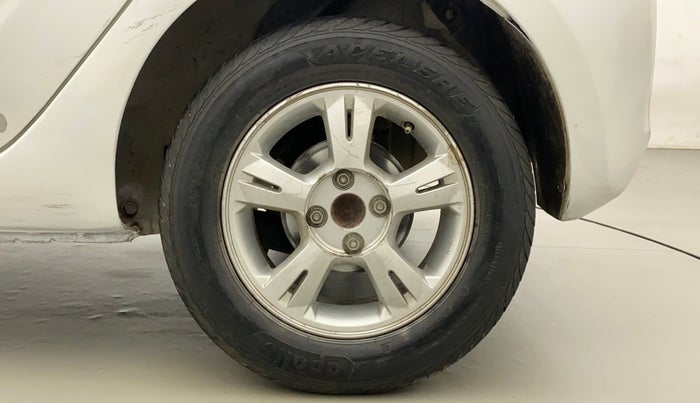 2011 Hyundai i20 SPORTZ (O) 1.2, Petrol, Manual, 32,464 km, Left Rear Wheel