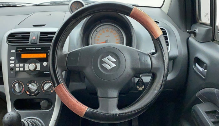 2010 Maruti Ritz VDI, Diesel, Manual, 1,09,669 km, Steering Wheel Close Up