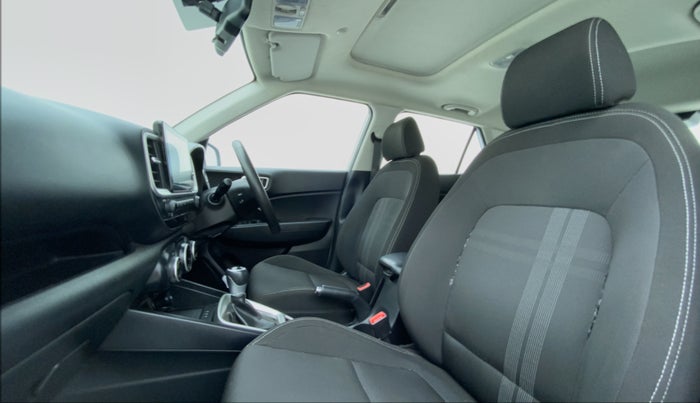 2019 Hyundai VENUE 1.0 TURBO GDI SX+ AT, Petrol, Automatic, 20,157 km, Right Side Front Door Cabin