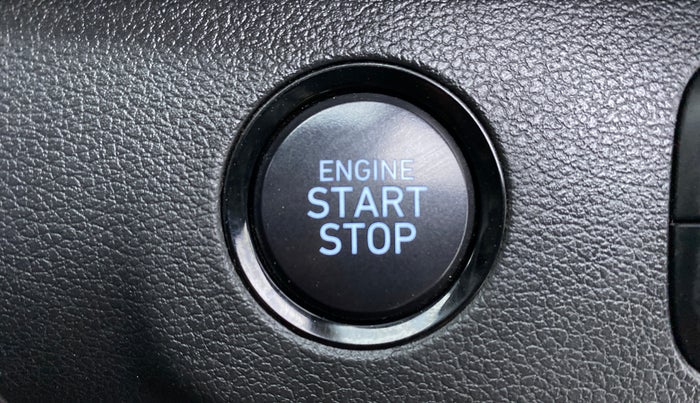 2019 Hyundai VENUE 1.0 TURBO GDI SX+ AT, Petrol, Automatic, 20,157 km, Keyless Start/ Stop Button