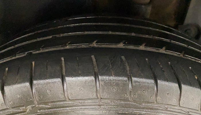 2019 KIA SELTOS GTX PLUS 1.4 PETROL, Petrol, Manual, 31,048 km, Left Rear Tyre Tread