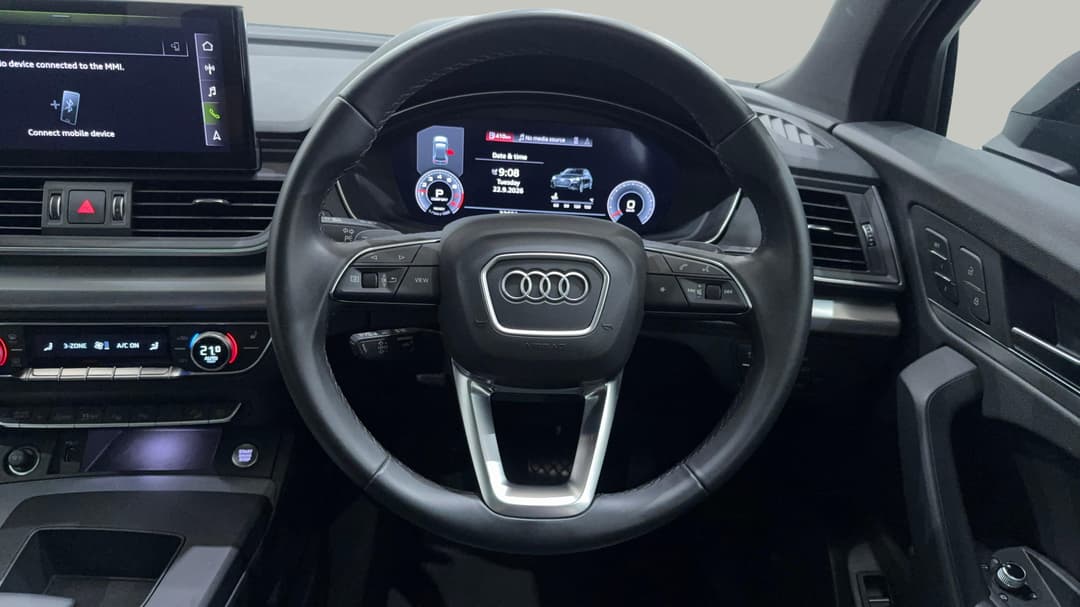 2022 Audi Q5 45 Tfsi Quattro Sport Mhev, Automatic, 32651 km, Steering Wheel Close-up