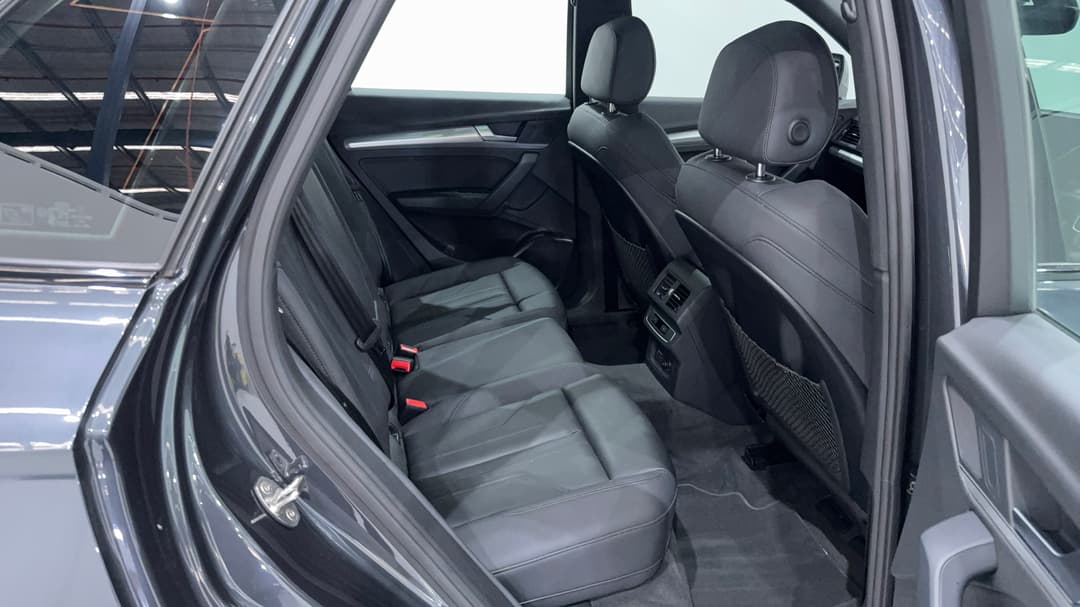 2022 Audi Q5 45 Tfsi Quattro Sport Mhev, Automatic, 32651 km, Right Side Rear Door Cabin View
