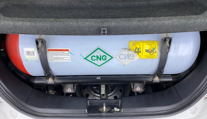 2018 Maruti Wagon R 1.0 LXI CNG, CNG, Manual, 56,476 km, Boot Inside