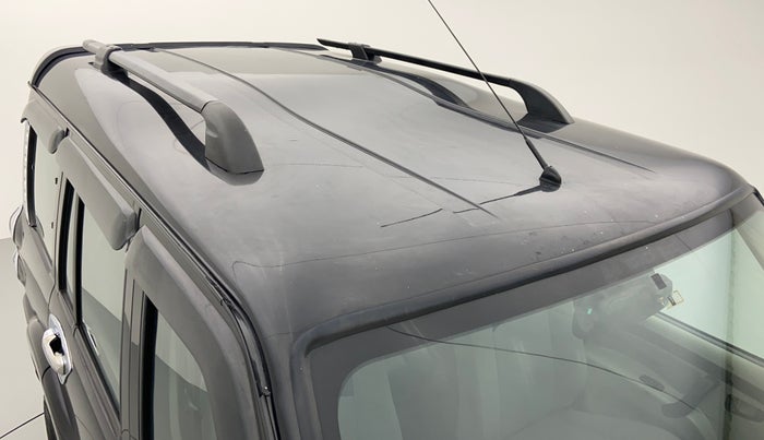 2017 Mahindra Scorpio S6 PLUS, Diesel, Manual, 53,326 km, Roof/Sunroof view