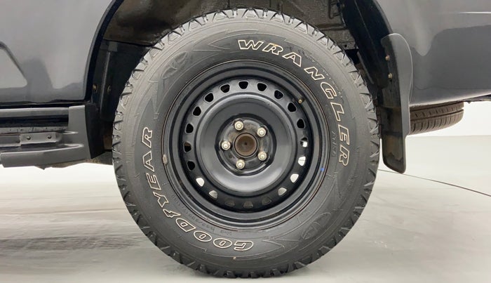2017 Mahindra Scorpio S6 PLUS, Diesel, Manual, 53,326 km, Left Rear Wheel