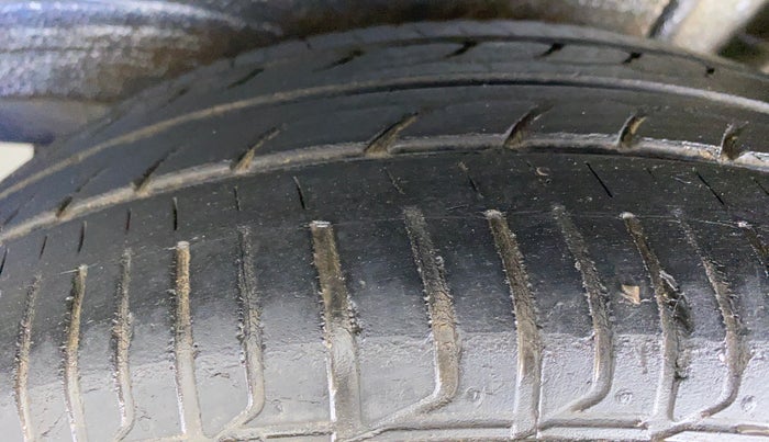 2017 Maruti IGNIS ALPHA 1.3 DDIS, Diesel, Manual, 79,923 km, Left Rear Tyre Tread