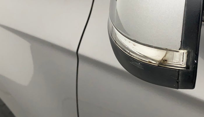 2012 Hyundai i20 SPORTZ 1.2, Petrol, Manual, 67,653 km, Left rear-view mirror - Indicator light has minor damage