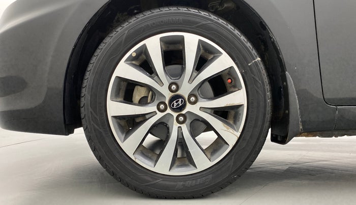 2014 Hyundai Verna FLUIDIC 1.4 VTVT CX, Petrol, Manual, 74,895 km, Left Front Wheel