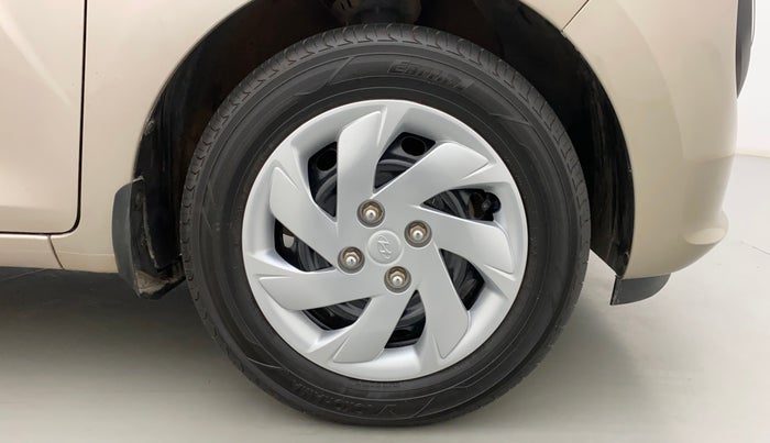 2019 Hyundai NEW SANTRO SPORTZ MT, Petrol, Manual, 50,845 km, Right Front Wheel