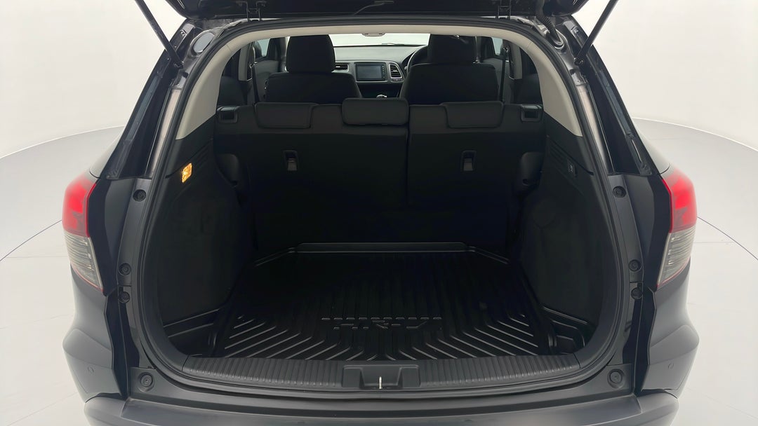 2021 Honda HR-V Vti-s, Automatic, 18537 km, Boot Inside View