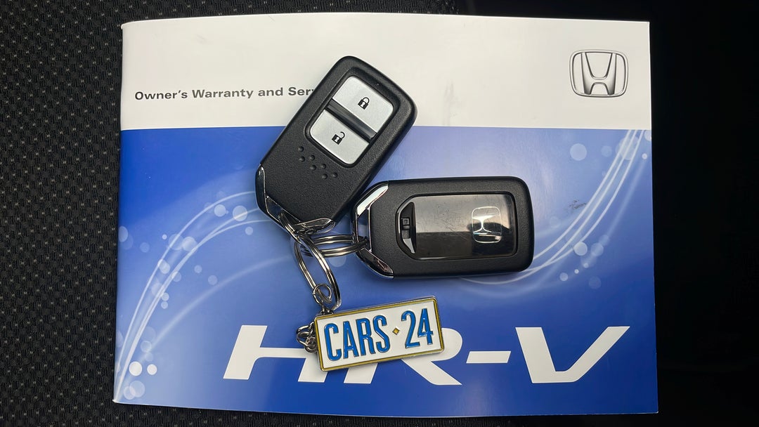 2021 Honda HR-V Vti-s, Automatic, 18537 km, Key Close-up