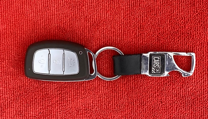 2019 Hyundai Elite i20 ASTA 1.2 (O), Petrol, Manual, 20,526 km, Key Close Up