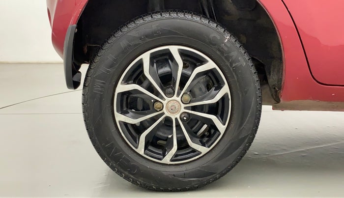 2018 Datsun Redi Go S 1.0 AMT, Petrol, Automatic, 30,777 km, Right Rear Wheel