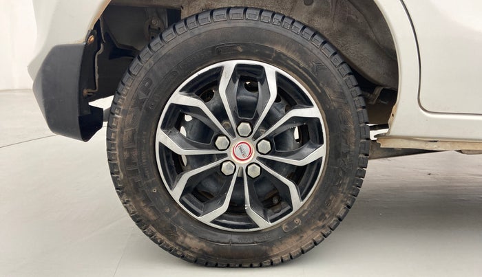 2017 Maruti Alto 800 LXI, Petrol, Manual, 40,977 km, Right Rear Wheel