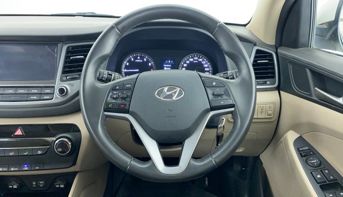 2018 Hyundai Tucson 2WD MT PETROL, Petrol, Manual, 43,368 km, Steering Wheel Close Up