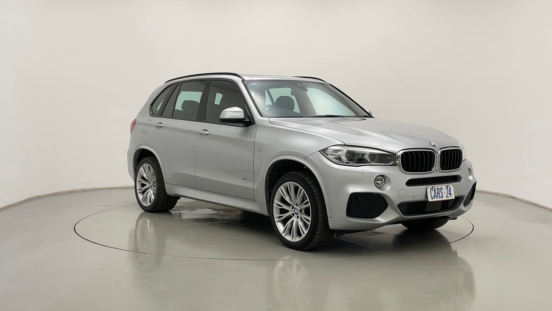 Right Front Diagonal (45- Degree) View