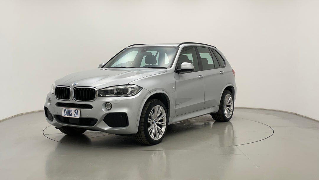 Left Front Diagonal (45- Degree) View