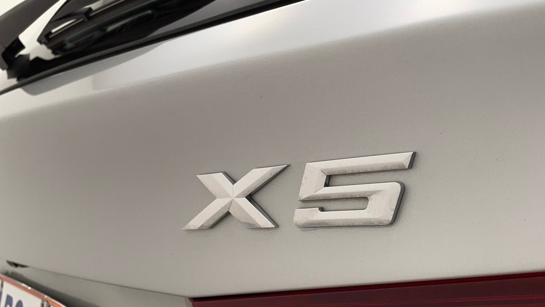 Badge (Boot Right Side)