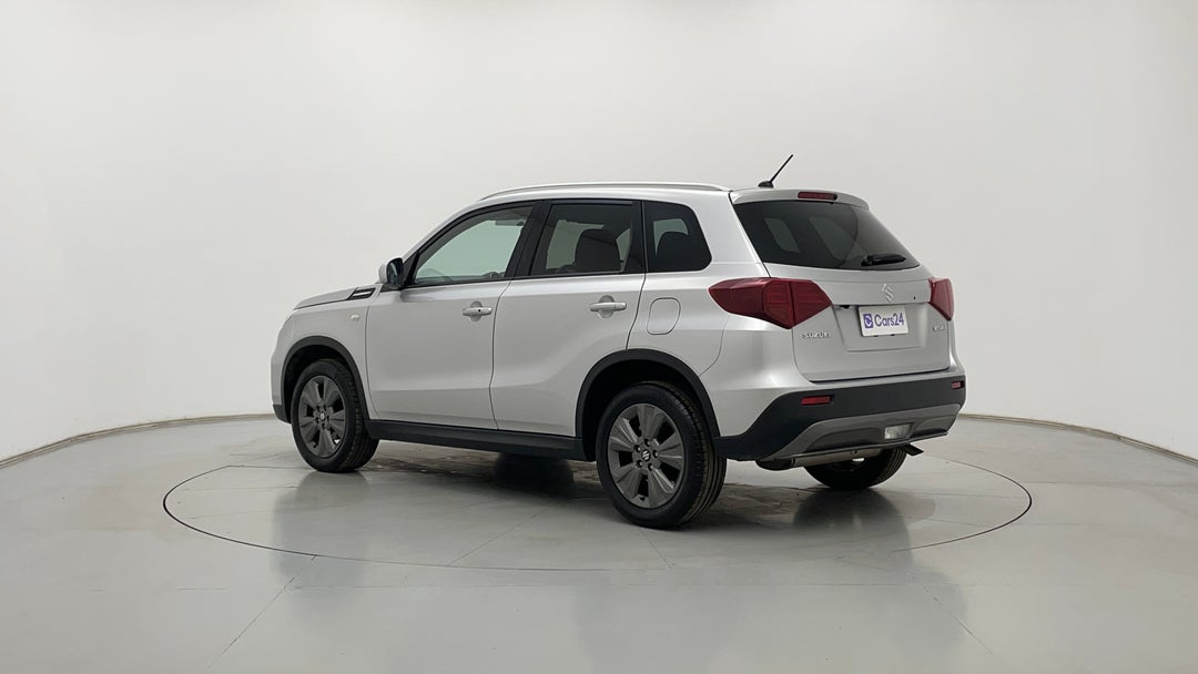 Left Back Diagonal (45- Degree) View