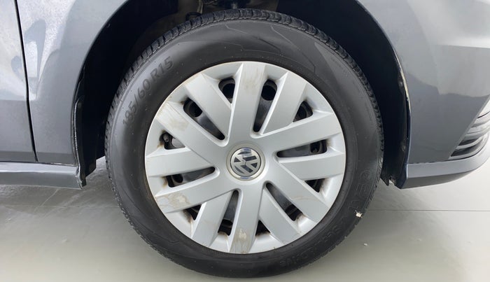 2016 Volkswagen Ameo COMFORTLINE 1.2, Petrol, Manual, 61,124 km, Right Front Wheel