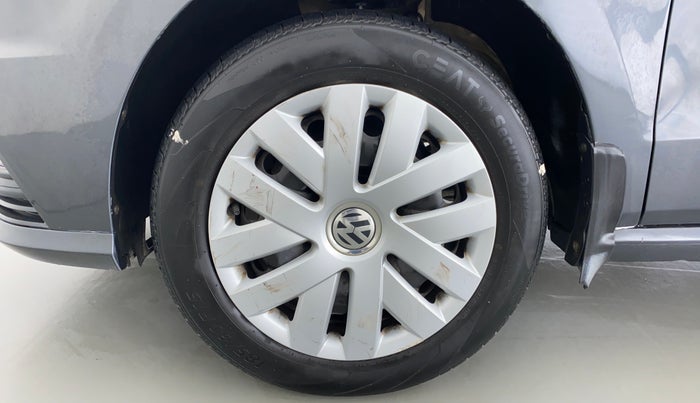 2016 Volkswagen Ameo COMFORTLINE 1.2, Petrol, Manual, 61,124 km, Left Front Wheel