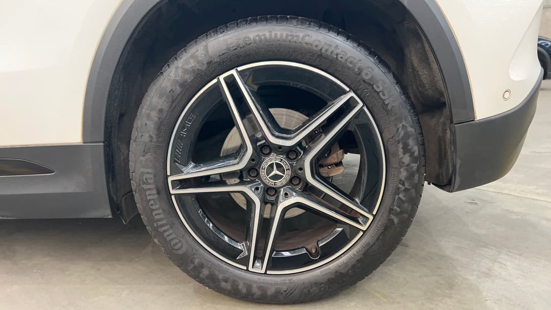 2021 Mercedes-benz GLA 200, Automatic, 77243 km, Left Rear Wheel
