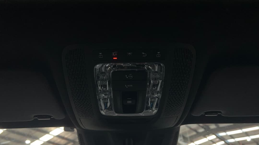 2021 Mercedes-benz GLA 200, Automatic, 77243 km, On-Roof Controls/Sunglass holder