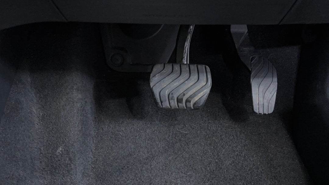 2024 Mitsubishi Outlander Es 5 Seat (2WD), Automatic, 53739 km, Pedals and Footmat