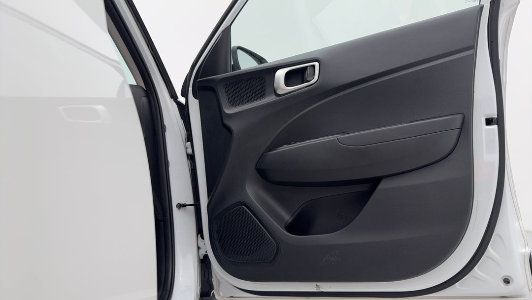 2023 Hyundai Venue Venue, Automatic, 53548 km, Speaker View