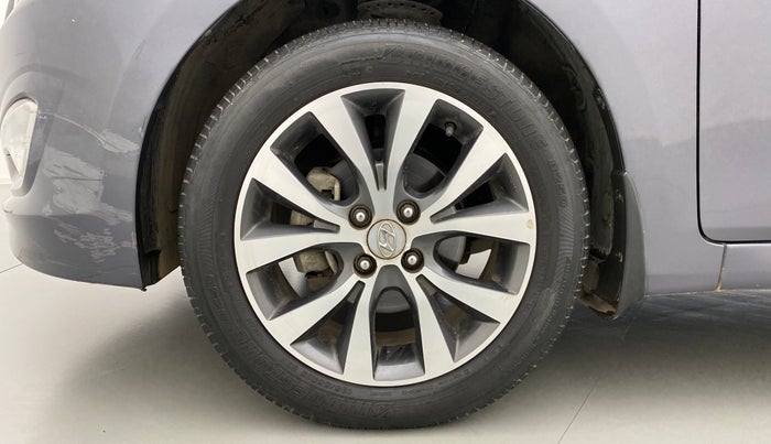 2016 Hyundai Verna FLUIDIC 1.6 SX VTVT, Petrol, Manual, 33,331 km, Left Front Wheel