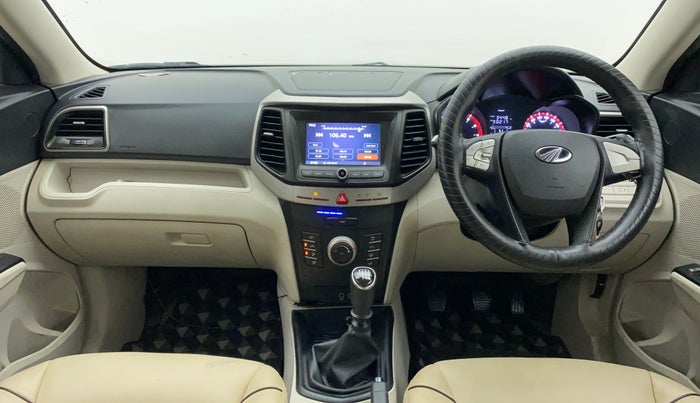 2020 Mahindra XUV300 W6 1.2 PETROL, Petrol, Manual, 10,344 km, Dashboard