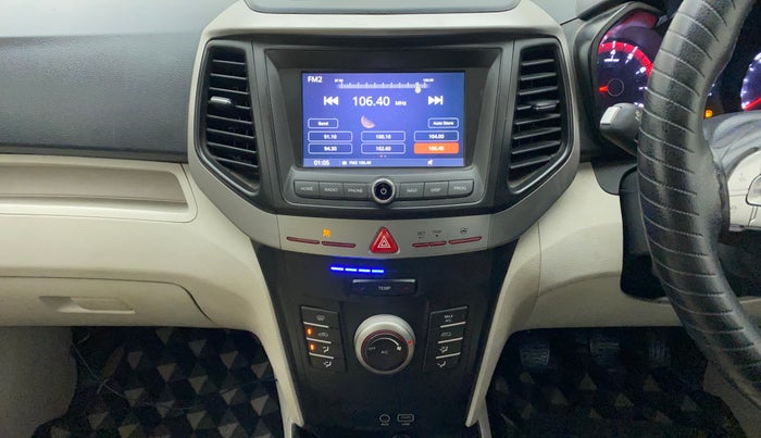 2020 Mahindra XUV300 W6 1.2 PETROL, Petrol, Manual, 10,344 km, Air Conditioner