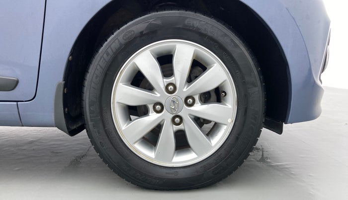 2015 Hyundai Xcent S 1.2 OPT, Petrol, Manual, 1,61,643 km, Right Front Wheel