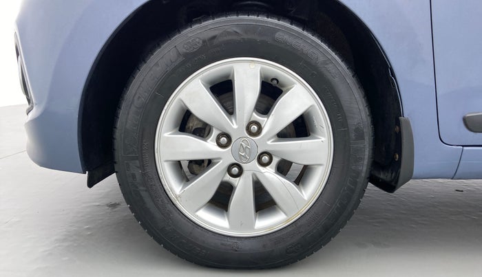 2015 Hyundai Xcent S 1.2 OPT, Petrol, Manual, 1,61,643 km, Left Front Wheel