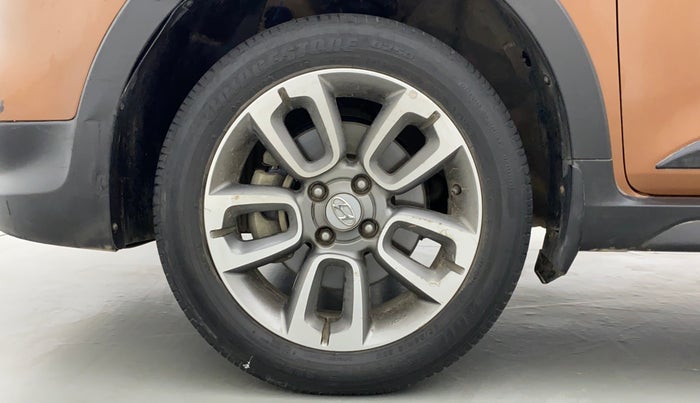 2017 Hyundai i20 Active 1.2 S, Petrol, Manual, 29,155 km, Left Front Wheel
